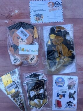 Graduation Party Supplies Decor Kit in Gold and Black - Unbranded